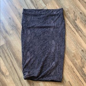 Acacia pencil skirt